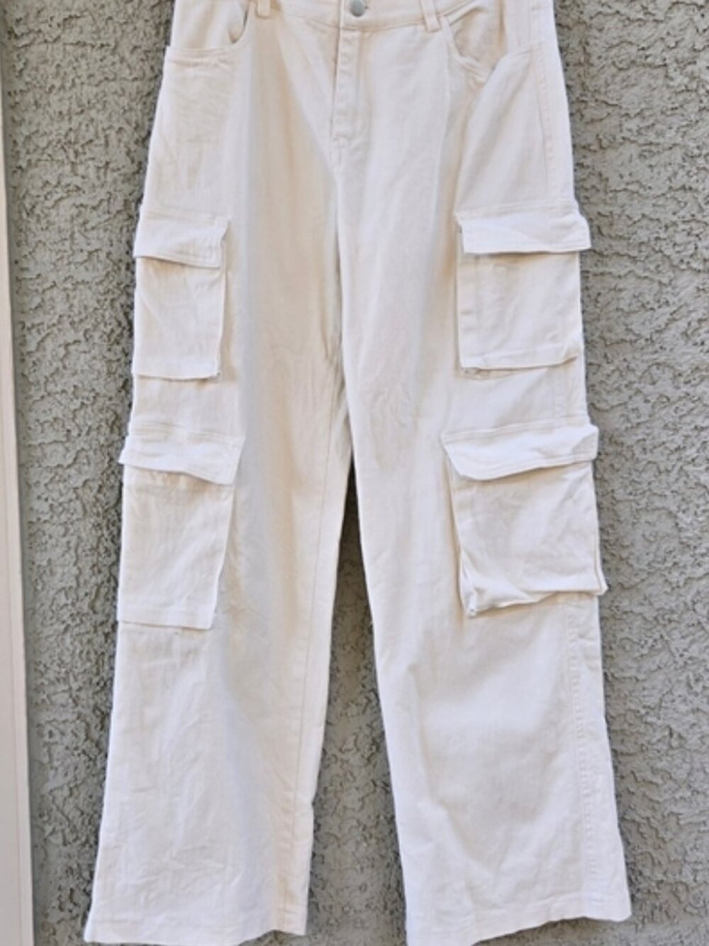 Cream Baggy Cargo Jeans